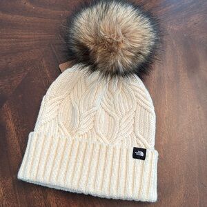 Women’s North Fur Pom Hat-Vintage White